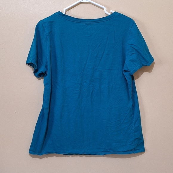 Nike Tshirt - Picture 4 of 4